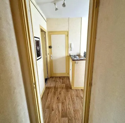 Apartment Proche De L'hyper-centre Avec Garage Caen