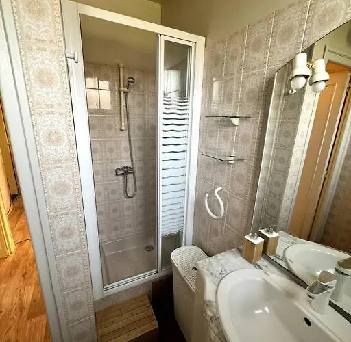 Proche De L'hyper-centre Avec Garage