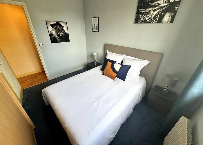 Appartement Proche De L'hyper-centre Avec Garage