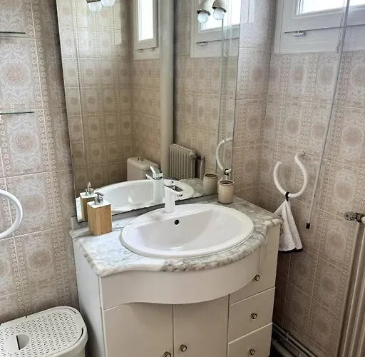 Proche De L'hyper-centre Avec Garage Appartement *